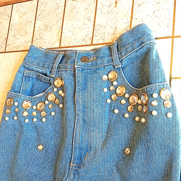 Ladies Vintage jeans,brand- Monique..u.s.a.,size 3/4..crystal embellishments - Picture 8 of 14